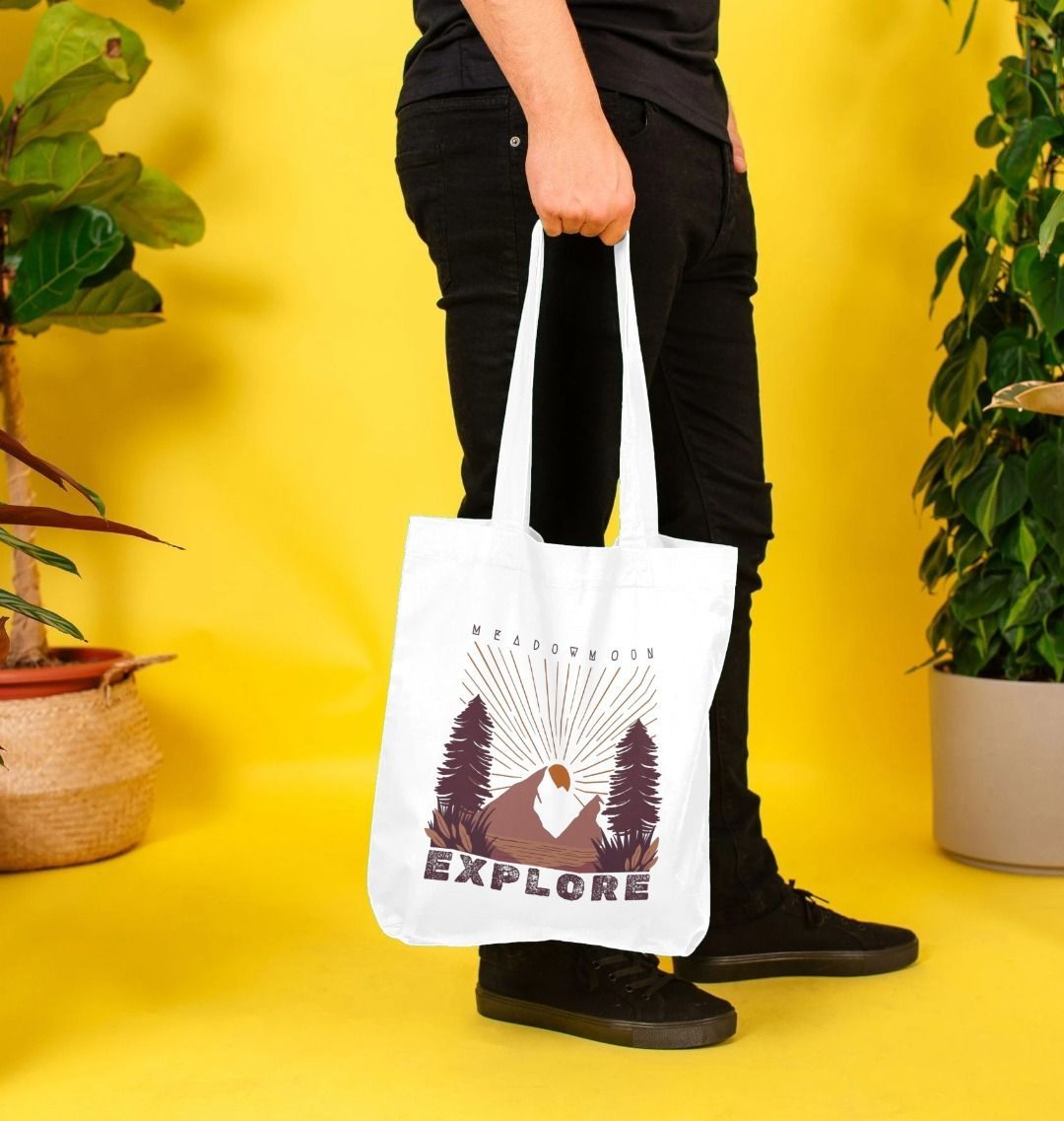 Explore Slim Tote